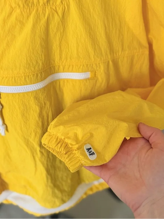 Abercrombie & Fitch Bright Yellow Hooded Anorak Pullover - Picture 5 of 5